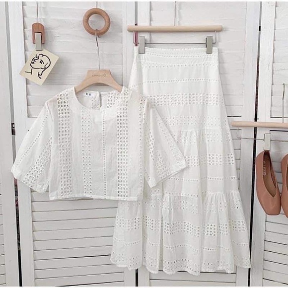 Mix clothing - Picture 10 of 16